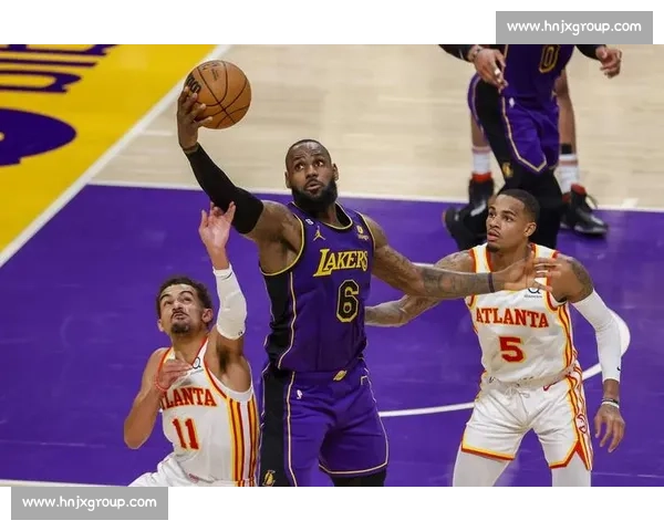 老鹰vs湖人直播焦点对决詹姆斯领衔双方全力争胜之夜精彩不容错过