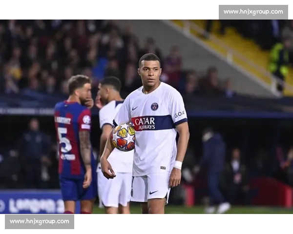 欧冠焦点对决巴萨主场迎战巴黎圣日耳曼胜负悬念再起战术博弈引爆夜晚